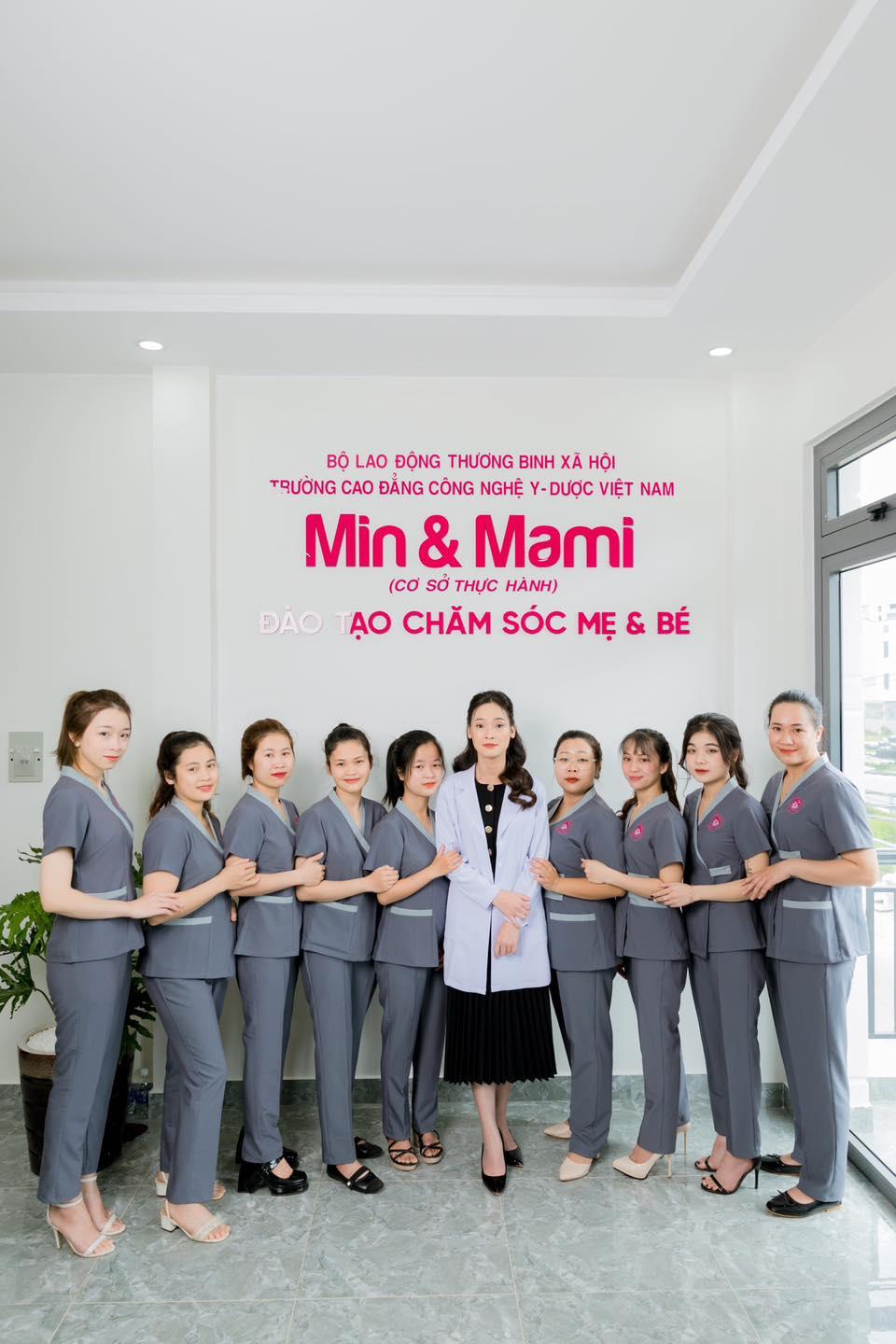 7 Dịch vụ chăm sóc mẹ và bé sau sinh hàng đầu tại Lâm Đồng - Uy tín, chuyên nghiệp