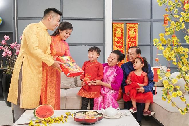 Top 10 bài thơ chúc Tết ông bà ý nghĩa và tràn đầy yêu thương