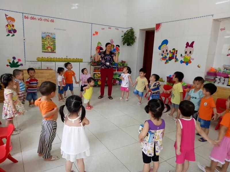 Top 16 bài thơ, bài đồng dao về động vật dễ thuộc, dễ nhớ cho trẻ mầm non