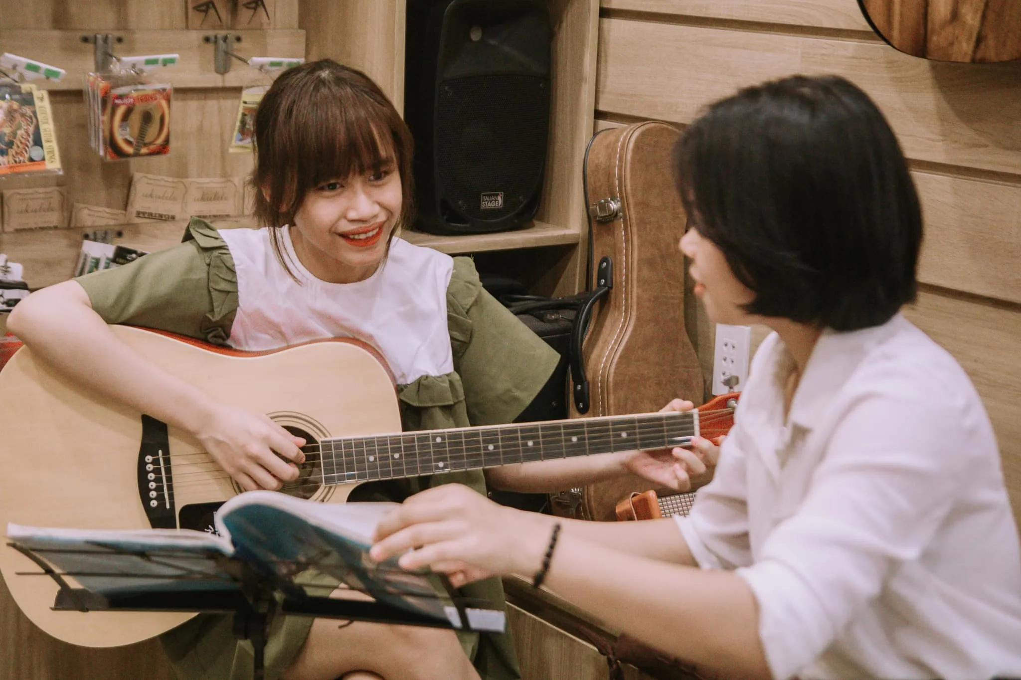 Top 5 Trung tâm dạy đàn guitar nổi bật tại TP. Huế
