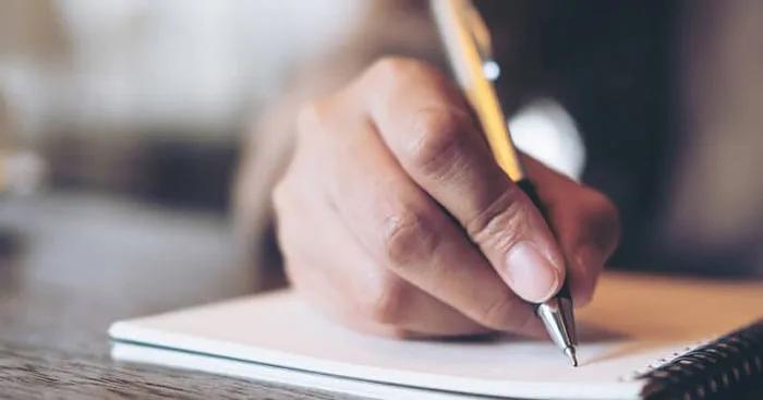 Top 11 đoạn văn thảo luận về quan điểm: Tự học không cần sự trợ giúp của người khác (Ngữ văn 7 - SGK Chân trời sáng tạo) hay nhất