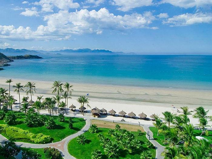 Top 10 bài viết tiếng Anh ấn tượng nhất về thành phố biển Nha Trang