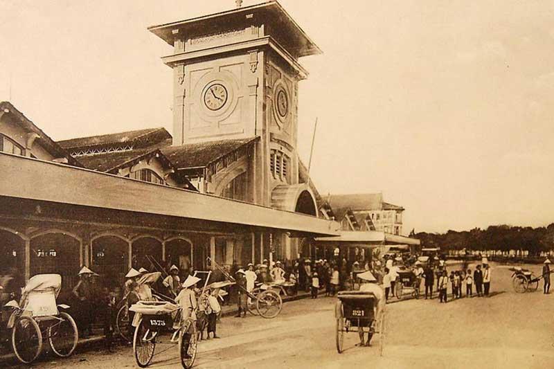 Top 11 bài văn thuyết minh về danh lam thắng cảnh – chợ Bến Thành (lớp 8) ấn tượng nhất