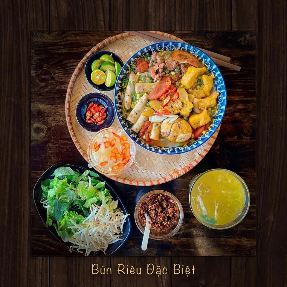 6 địa điểm ăn sáng đậm đà hương vị không thể bỏ qua tại Gia Lâm, Hà Nội