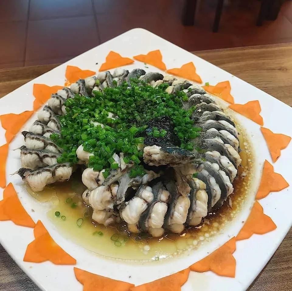 Top 8 Nhà Hàng và Quán Ăn Ngon Gần Biển Trà Cổ, Quảng Ninh