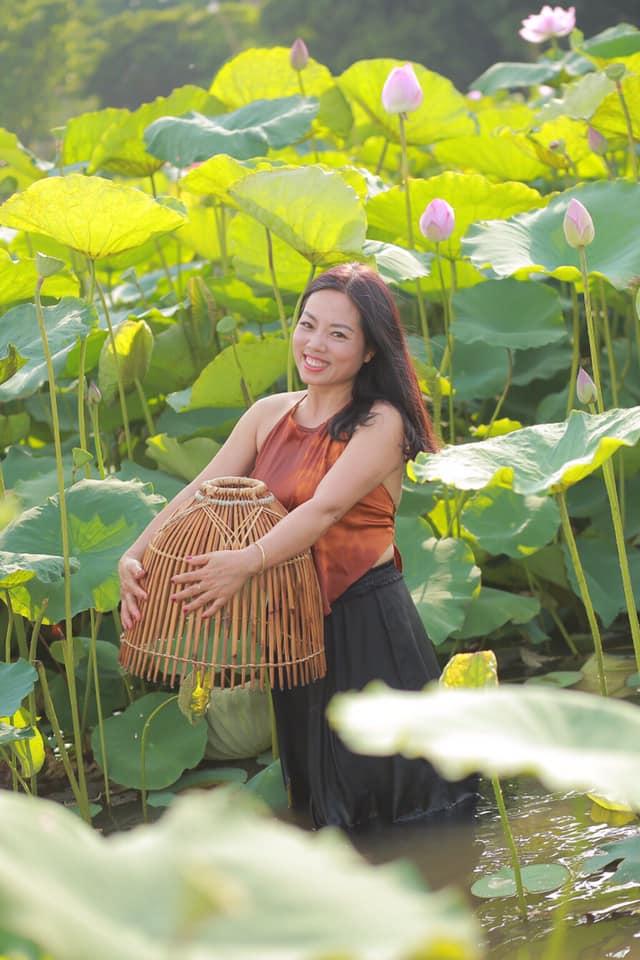 14 Áng thơ tinh tuyển ca ngợi vẻ đẹp thanh khiết của hoa sen