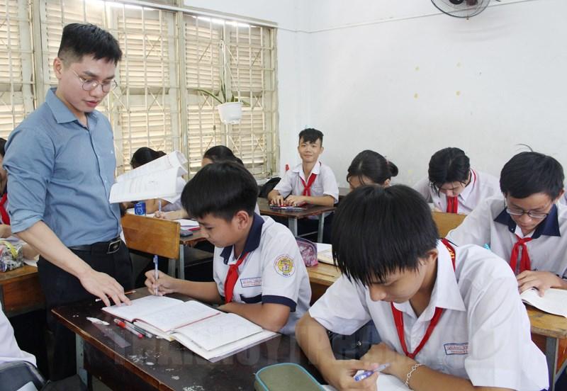 Top 20 bài văn kể về người lao động trí óc mà em từng gặp – Những bài viết cảm động về thầy cô lớp 3