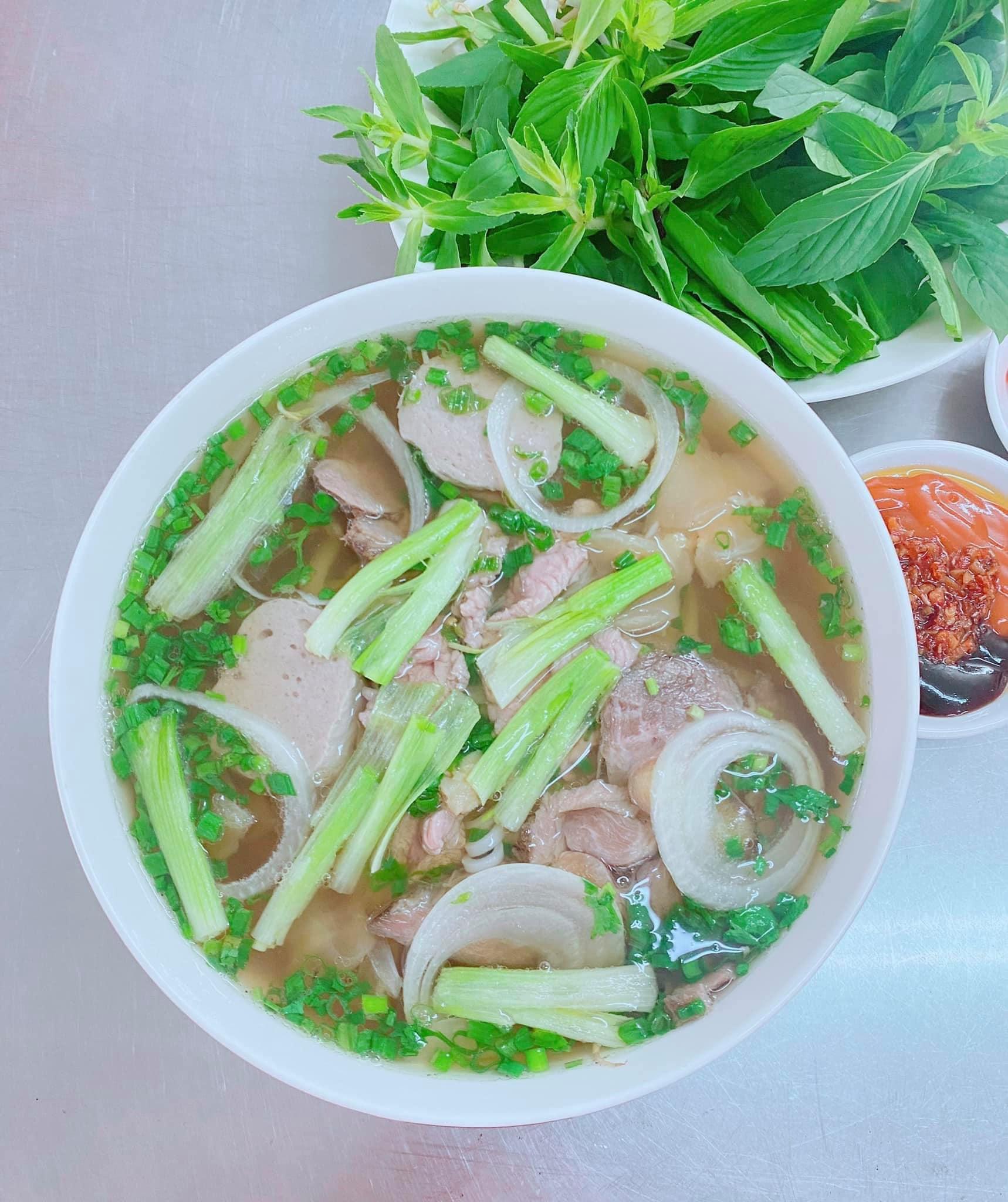 Top 11 địa chỉ phở đậm vị, nức tiếng nhất tại Quận 4, TP.HCM dành cho tín đồ ẩm thực