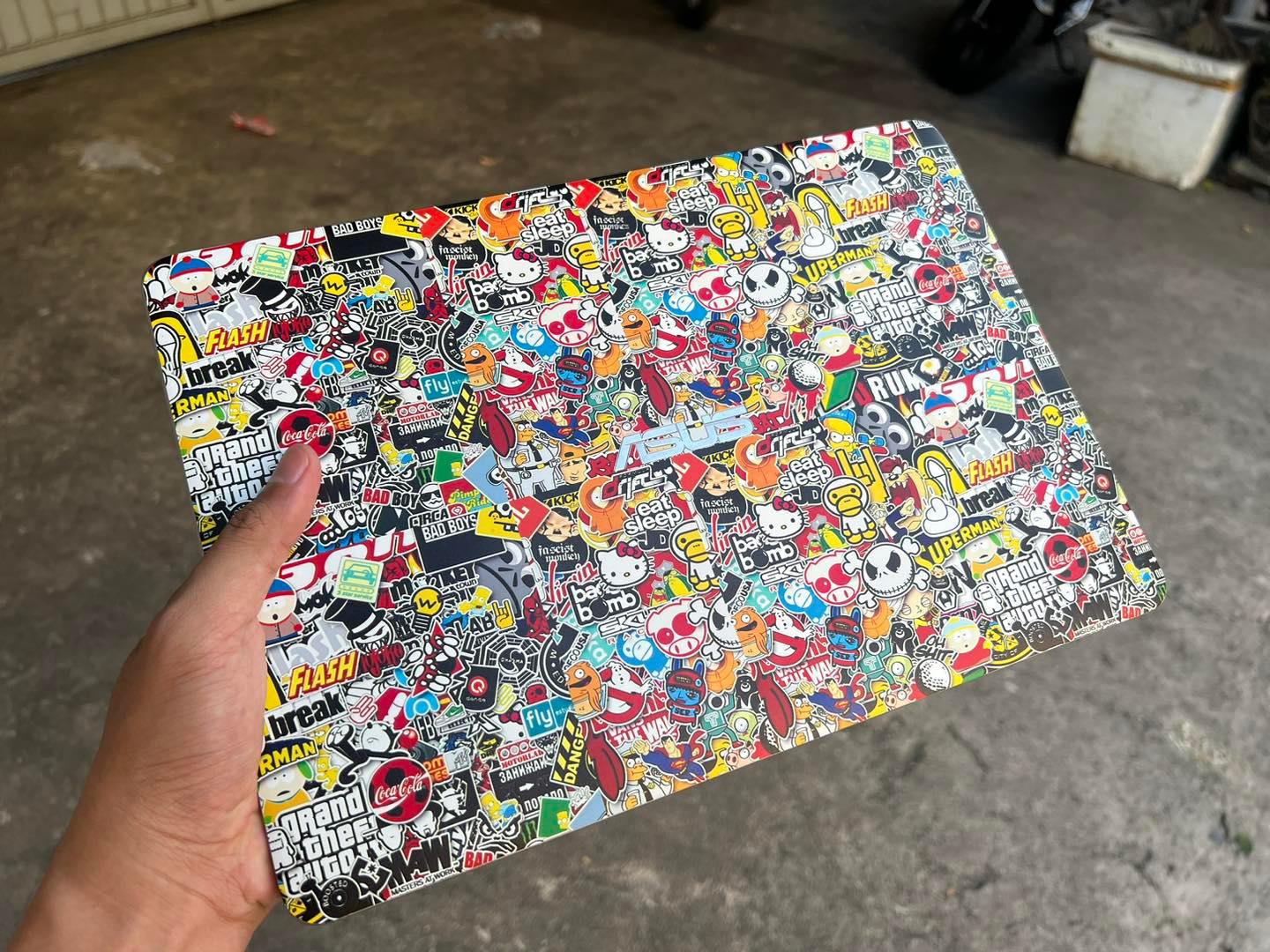 Top 6 địa chỉ dán skin laptop đẹp chuẩn, uy tín hàng đầu tại TP.HCM