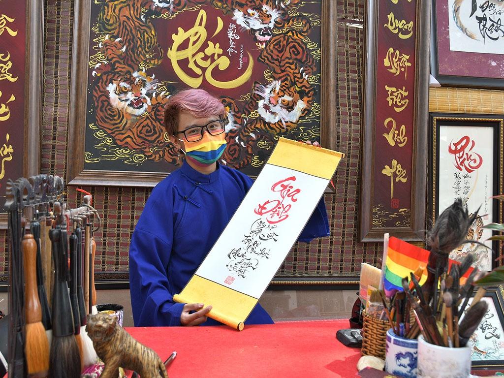 Top 15 bài thơ khai bút đầu năm 2023