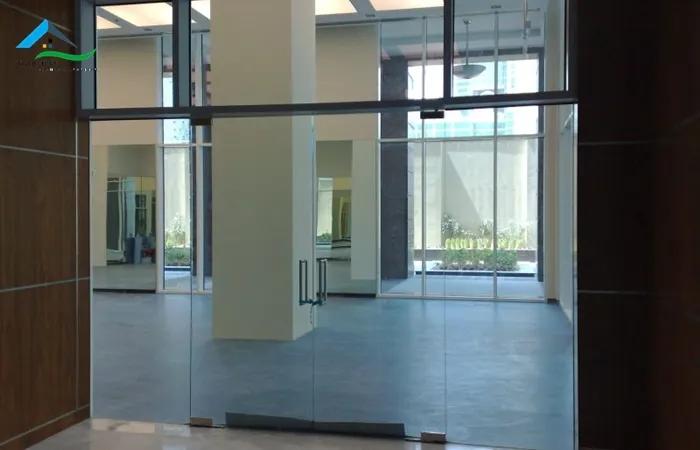 Top 6 Đơn vị thi công lan can kính cường lực uy tín nhất tại Đà Nẵng