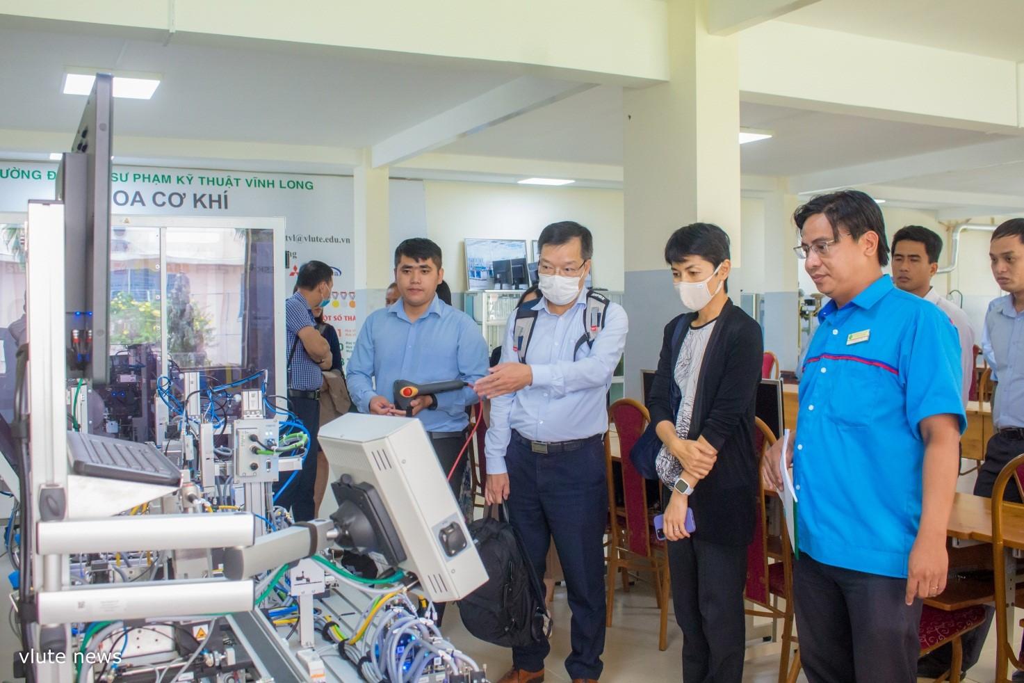 5 Đánh giá nổi bật của sinh viên về Trường ĐH Sư phạm Kỹ thuật Vĩnh Long (VLUTE)