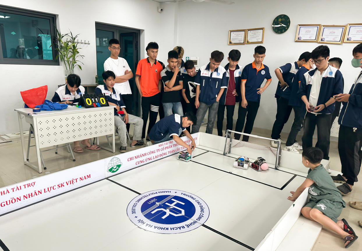 Top 7 ấn tượng của sinh viên về Trường Cao đẳng Công Nghệ Bách Khoa Hà Nội (HPC)