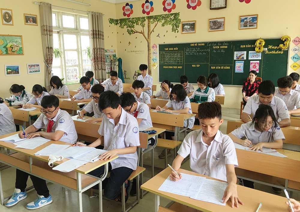 14 trò chơi bổ ích giúp củng cố kiến thức, thảo luận nhóm, tự luận, trắc nghiệm và khởi động trong giờ dạy Ngữ Văn THCS