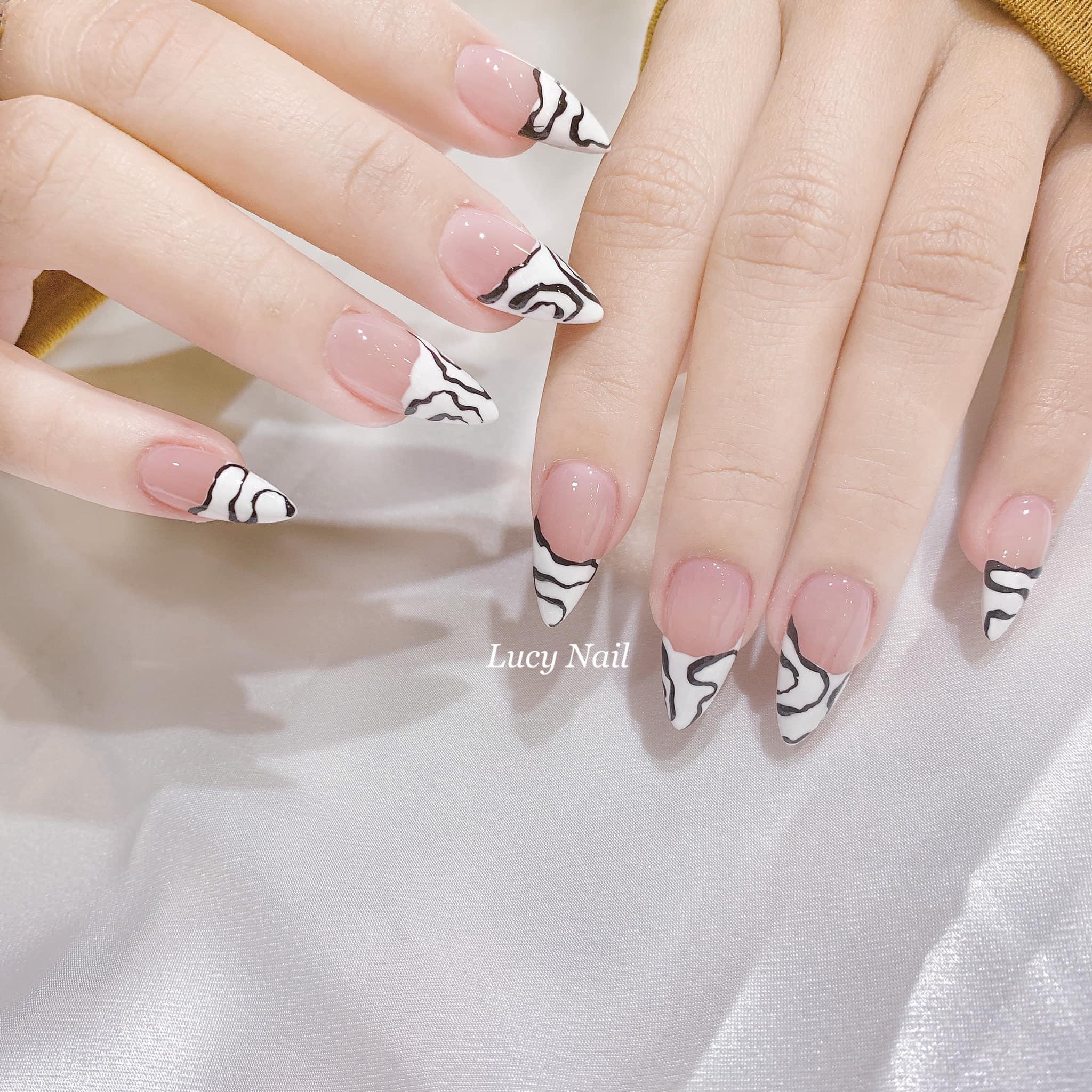 10 Địa Chỉ Làm Nail Đẹp & Uy Tín Nhất Quận 7, Thành Phố Hồ Chí Minh