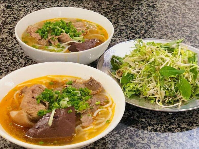 8 Quán Bún Bò Ngon Và Được Yêu Thích Nhất Tại TP. Nha Trang