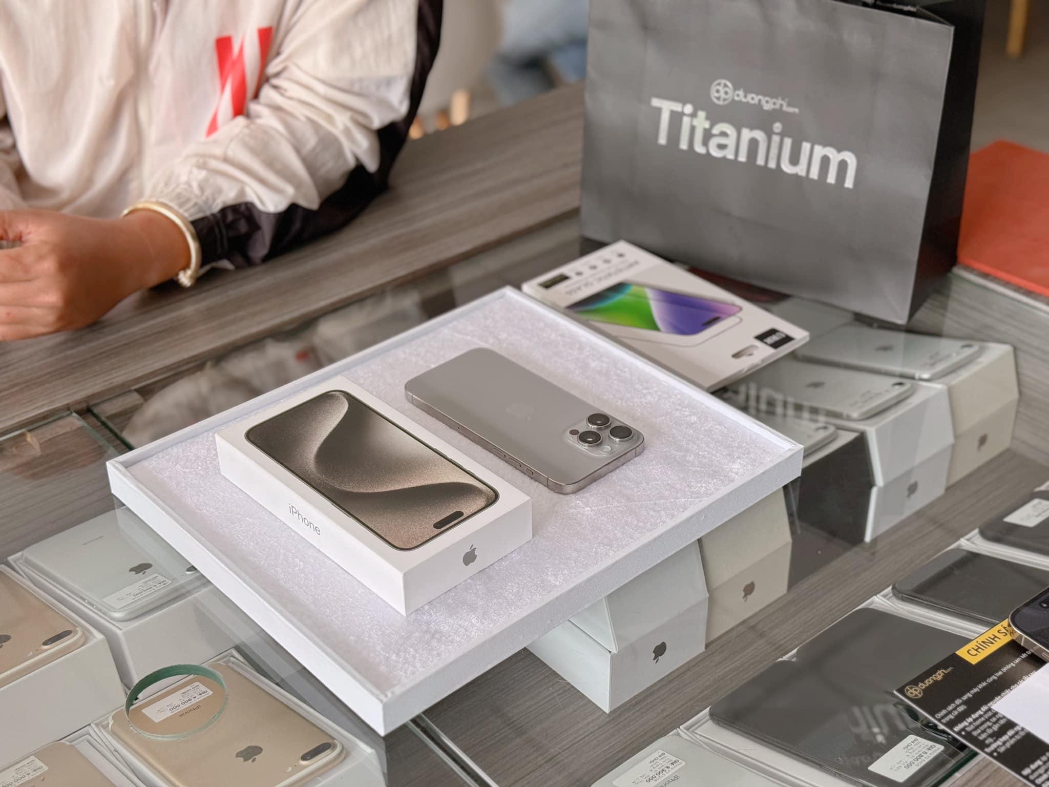Top 10 địa chỉ mua điện thoại đáng tin cậy nhất tại Vĩnh Long