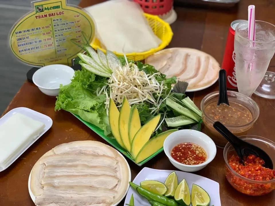 9 Quán bánh tráng cuốn thịt heo đình đám nhất Đà Nẵng - Hương vị khó quên