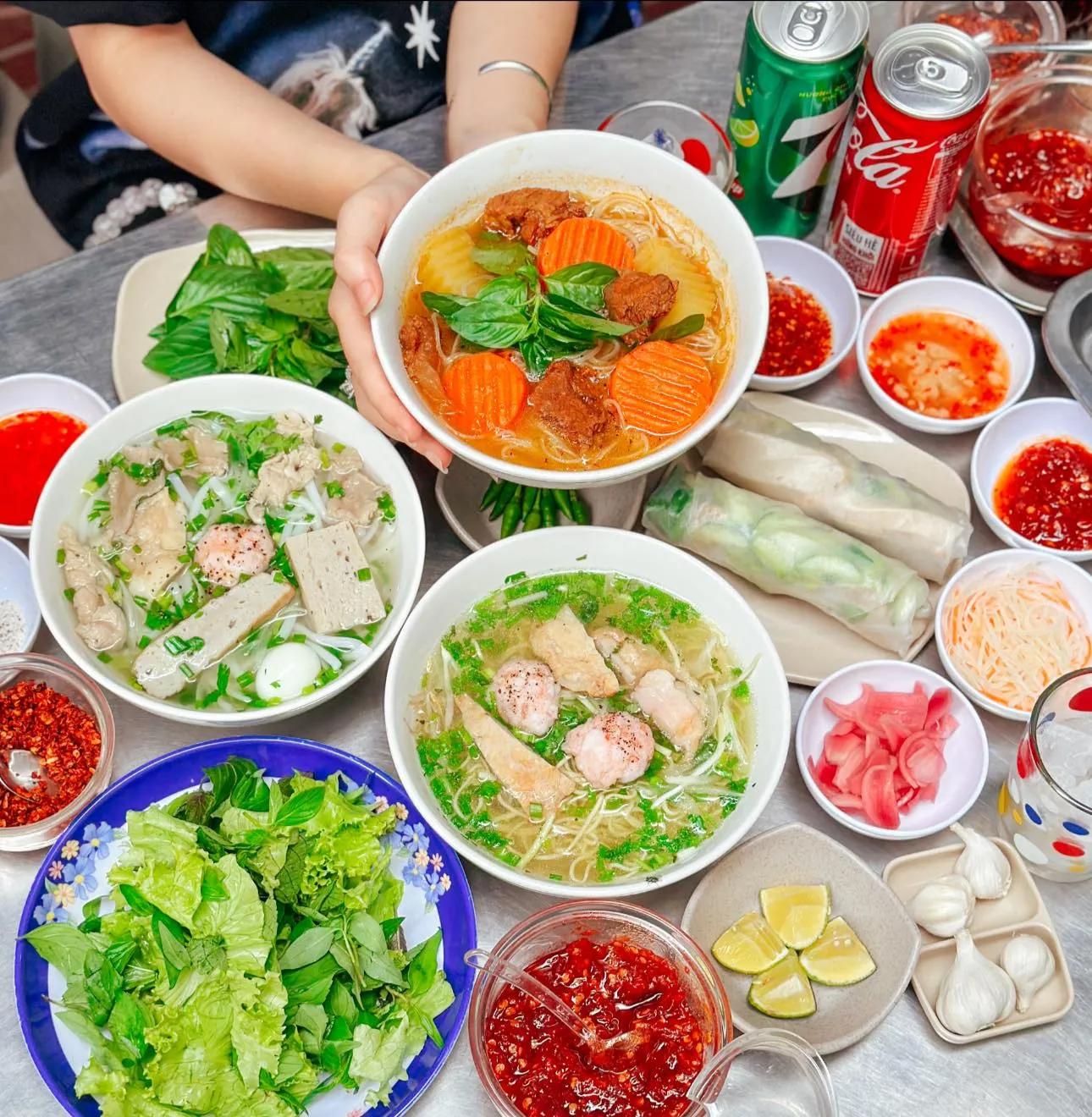 7 địa chỉ bánh canh đáng thử nhất Quy Nhơn, Bình Định - Hương vị khó quên
