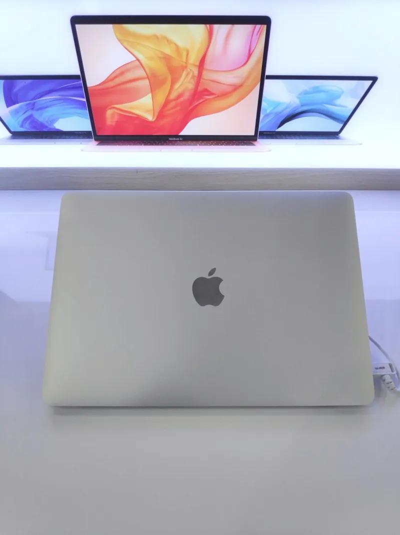 Top 10 địa chỉ tin cậy để mua Macbook chính hãng tại TP. Nha Trang