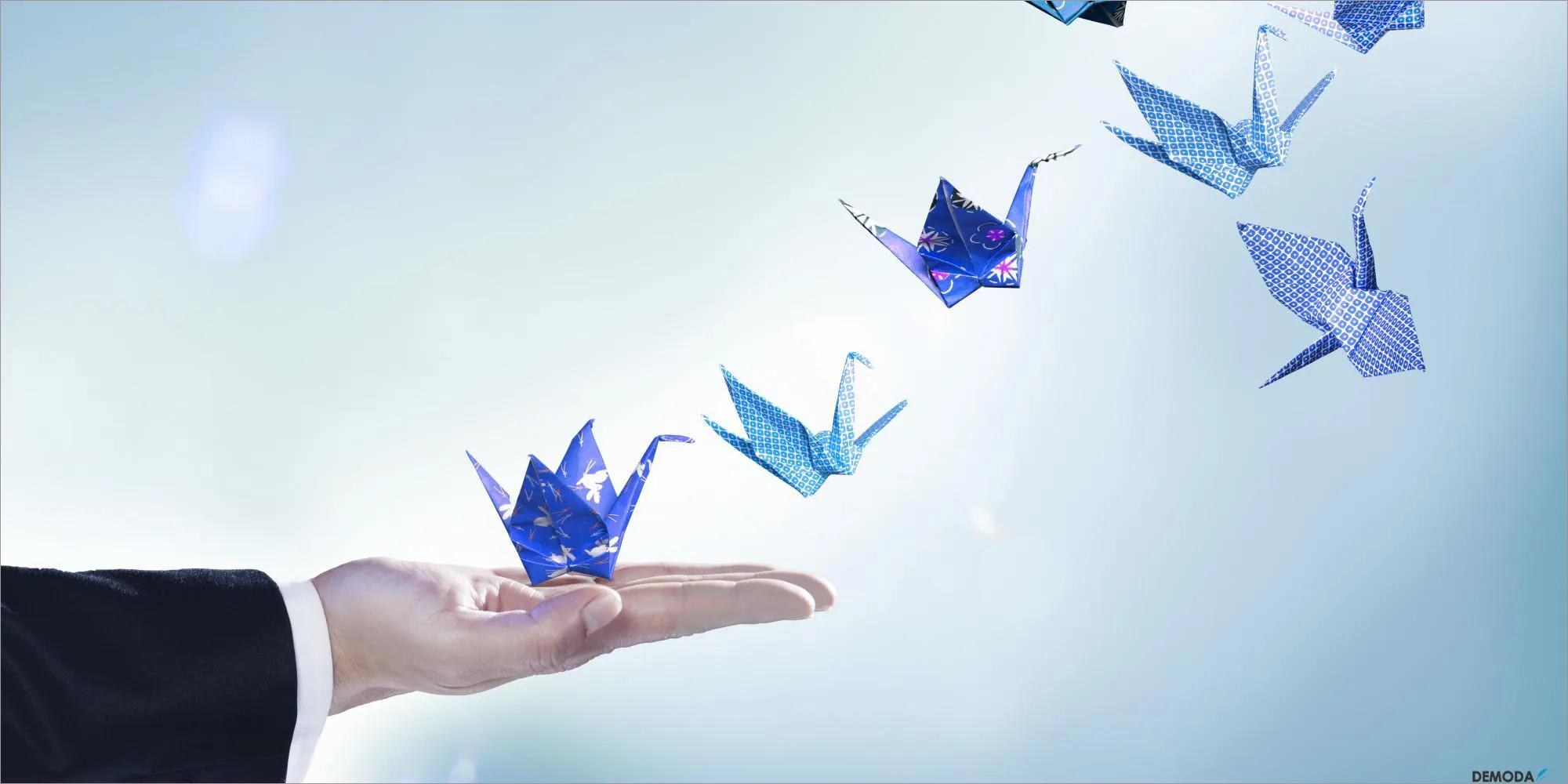 Top 10 Bài luận xuất sắc nhất khai thác chủ đề 'Cuộc sống vô vị khi thiếu vắng những hoài bão' (Ngữ văn 10 - SGK Kết nối tri thức)