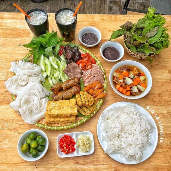 11 quán ăn sáng đặc sắc nhất TP. Vinh - Hành trình khám phá hương vị Nghệ An