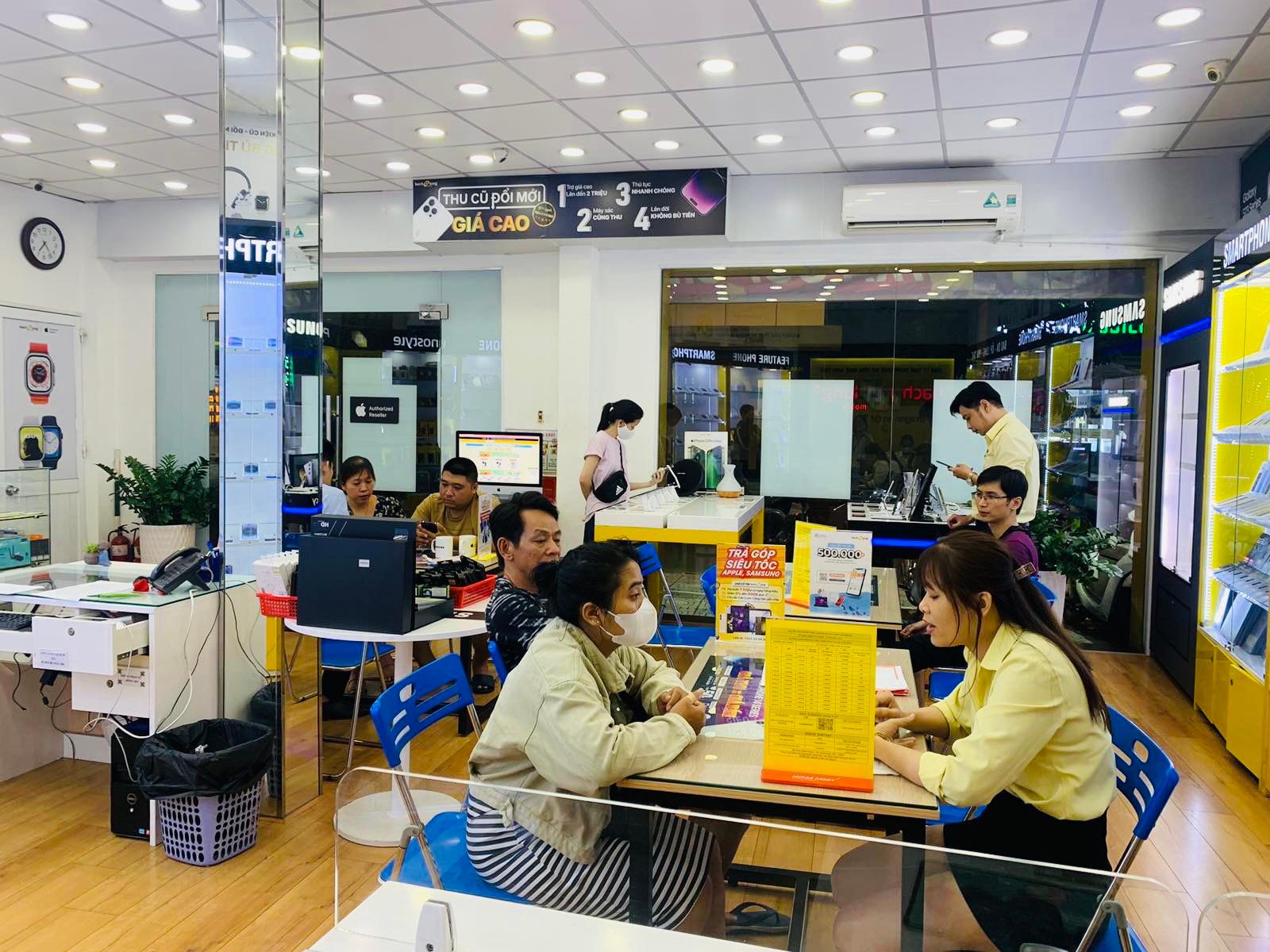 Top 9 cửa hàng điện thoại uy tín tại quận 5, TP. HCM