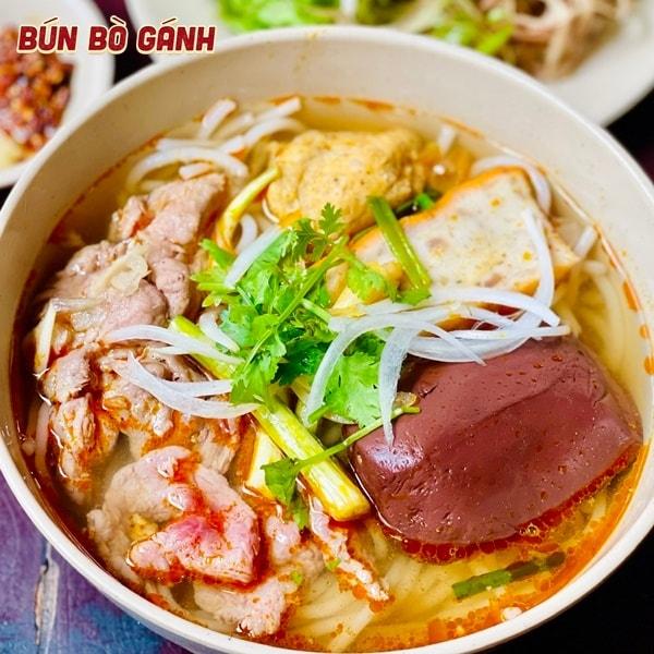 10 địa chỉ bún bò Huế ngon nhất Quận 1, TP.HCM - Trải nghiệm hương vị Huế chuẩn vị