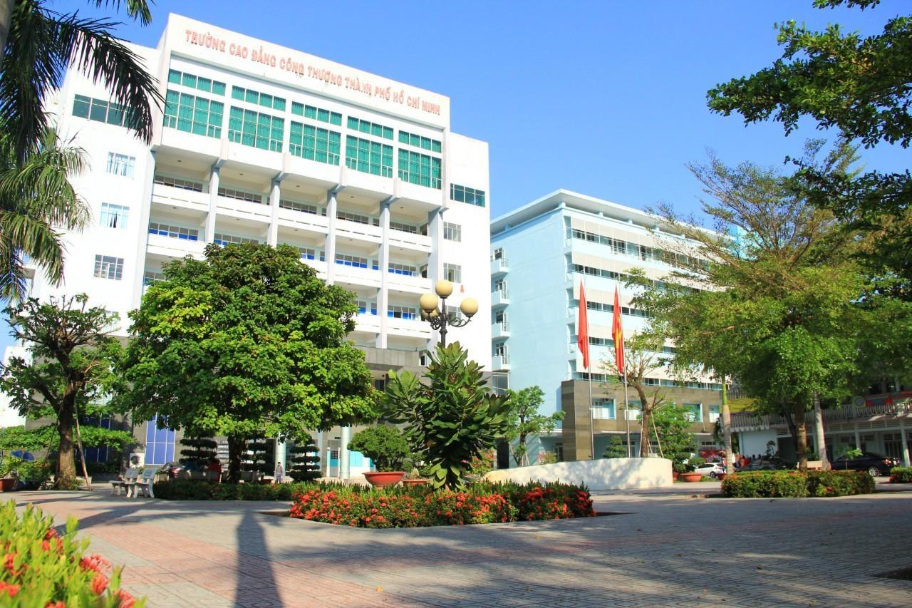 Danh sách 10 trường Cao đẳng hàng đầu tại TP.HCM - Chất lượng đào tạo vượt trội