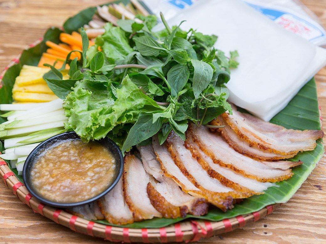 Top 10 địa chỉ bánh tráng cuốn thịt heo đình đám nhất Hà Nội - Hương vị khó quên dành cho tín đồ ẩm thực