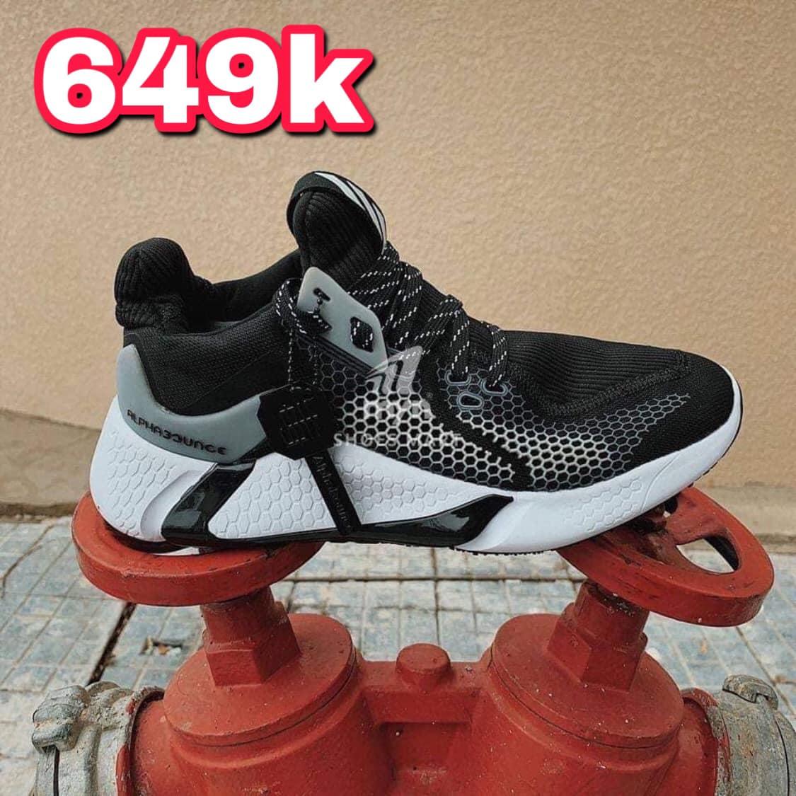Top 6 cửa hàng giày thể thao đẹp và chất lượng nhất tại Quy Nhơn, Bình Định