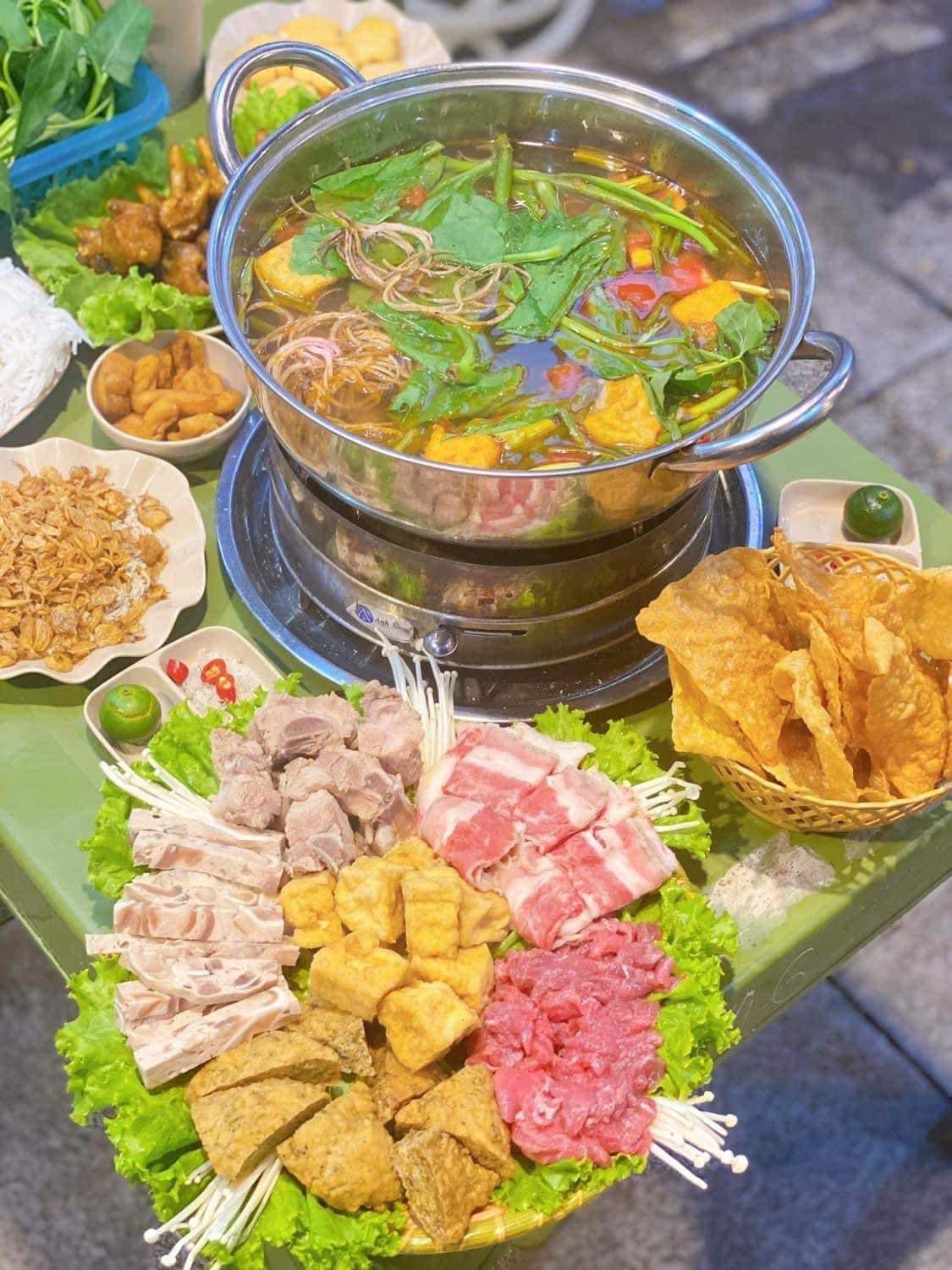 4 Địa chỉ lẩu riêu cua béo ngậy khó cưỡng tại Hà Nội