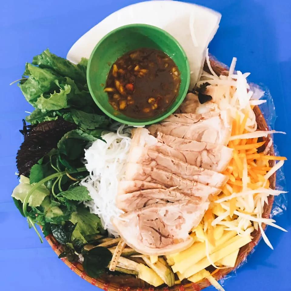 10 địa chỉ ăn vặt đáng thử nhất tại Hà Đông - Thiên đường ẩm thực đường phố Hà Thành
