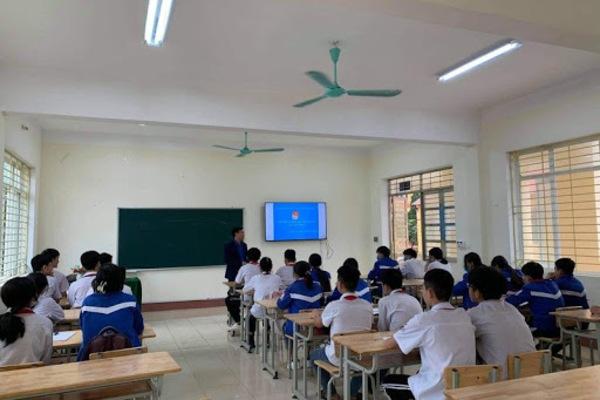 8 Phương pháp đột phá khơi dậy đam mê Ngữ Văn cho học sinh THCS