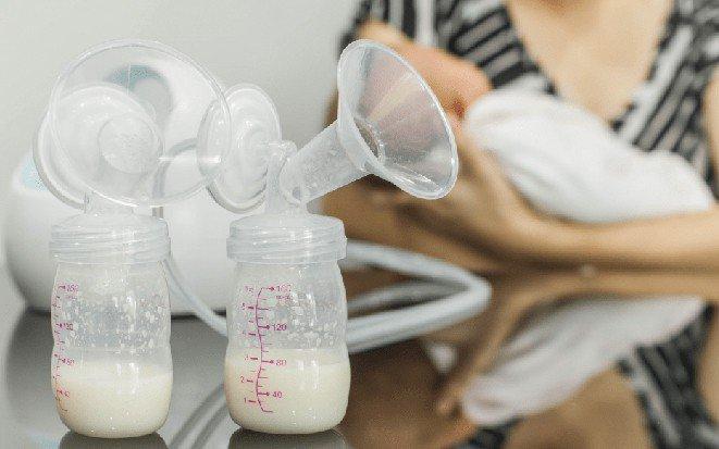 7 Bí Quyết Giảm Tiết Sữa Nhanh Chóng &amp; Hiệu Quả Sau Khi Cai Sữa Cho Bé