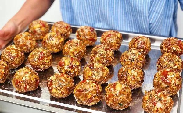 6 địa chỉ bán bánh trung thu handmade thơm ngon, chất lượng nhất tại Kon Tum