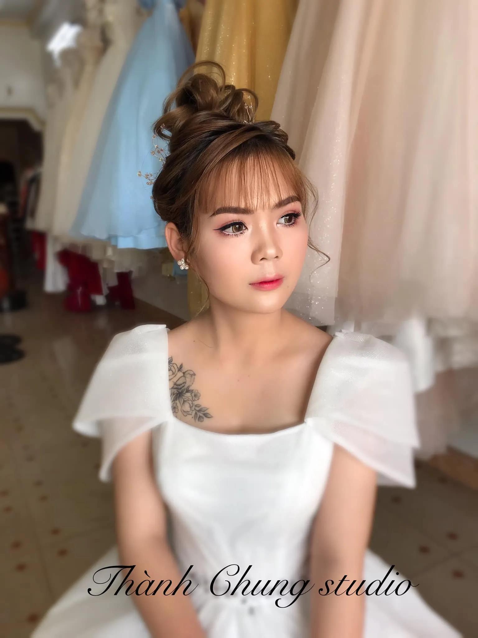 Top 10 Tiệm Trang Điểm Cô Dâu Tuyệt Vời Nhất Tại Tuy Phong, Bình Thuận