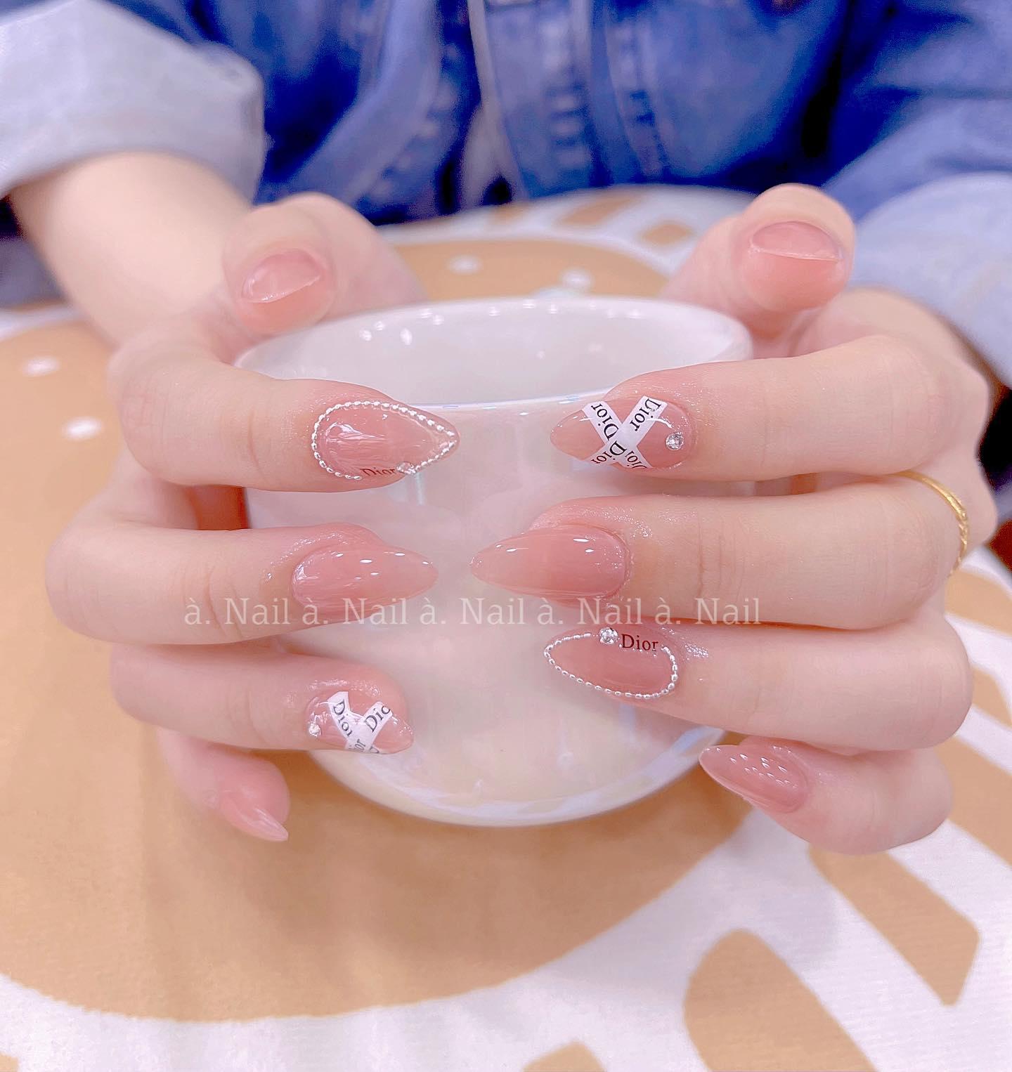 Top 10 Tiệm Nail Đẹp và Chất Lượng Nhất Tại Long Khánh, Đồng Nai