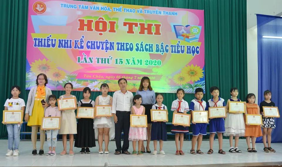 2 Tác phẩm dự thi kể chuyện sách ấn tượng nhất