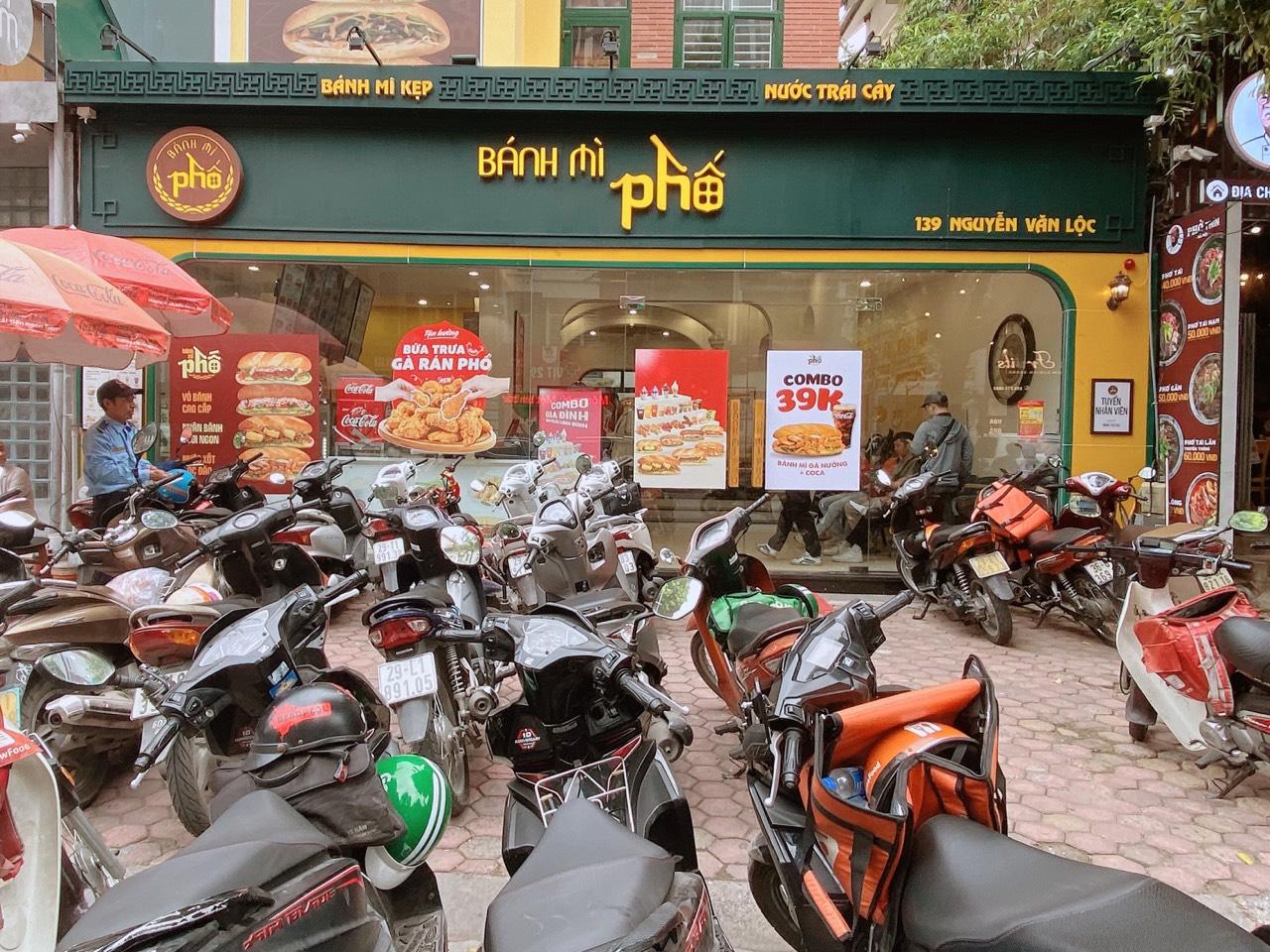 9 Địa chỉ bánh mì ngon nức tiếng tại Quận Hoàn Kiếm, Hà Nội