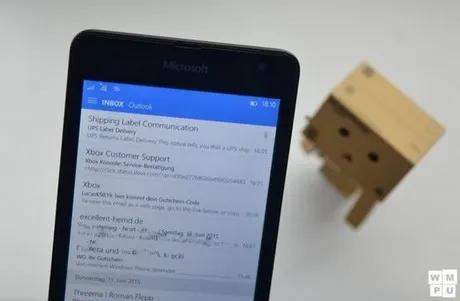 Windows 10 Mobile ra mắt phiên bản thử nghiệm mới