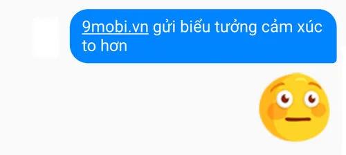 Hướng dẫn cách gửi biểu tượng cảm xúc 'to' qua Facebook Messenger.