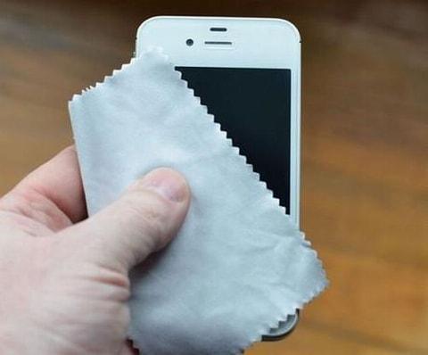 Hướng dẫn làm sạch màn hình iPhone, iPad một cách an toàn