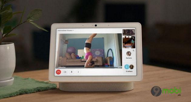 Google mở rộng khả năng gọi video nhóm trên Duo và Meet cho dòng màn hình thông minh