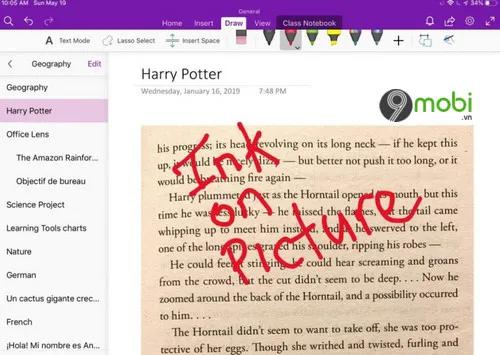 OneNote trên iOS giờ đây cho phép người dùng tùy chỉnh ghi chú của mình bằng cách đặt ảnh làm hình nền, tạo không gian cá nhân hóa đầy sáng tạo.