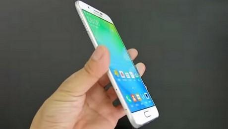 Samsung Galaxy A8: Sự khác biệt và liệu có đáng để sở hữu?