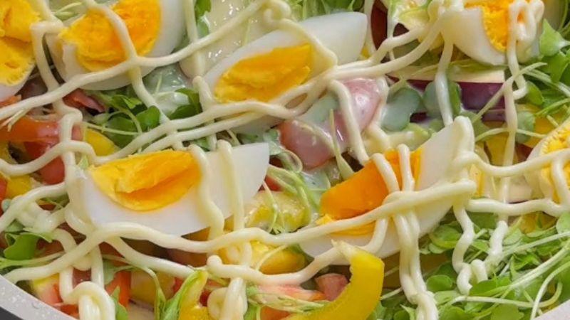 Khám phá cách làm sốt salad sữa chua độc đáo, tuyệt hảo và không thể cưỡng lại