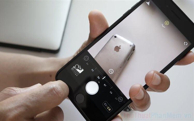 Hướng dẫn chi tiết cách điều chỉnh bù trừ sáng EV trên Camera iPhone