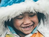 Thương lắm nụ cười những đứa trẻ nơi 'xứ tuyết' Sa Pa năm 2023
