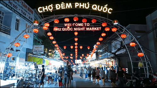 Tại sao chợ đêm Phú Quốc luôn có sức hút đặc biệt đối với du khách?